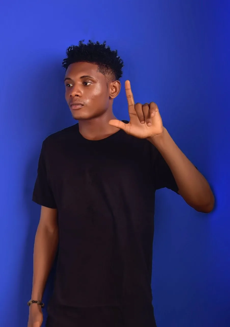 Emerging Artiste, Golo Drops His Debut Single - 'Slow Whine' 6 New Single, Slow Wine By GOLO OUT NOW https://fanlink.tv/GoloSlowWine Listen and Share With Friends